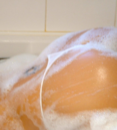 Sexy bath time