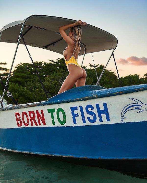 Anna Louise FULL Nude