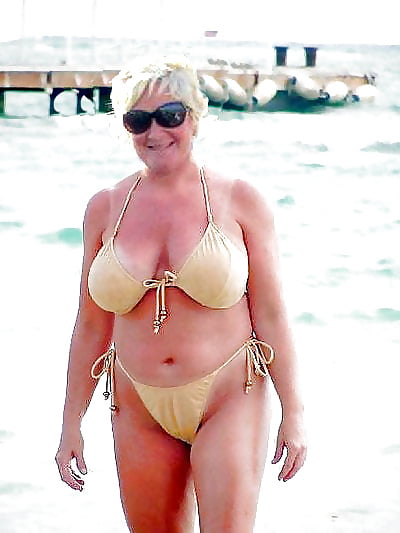 Granny Bikini
