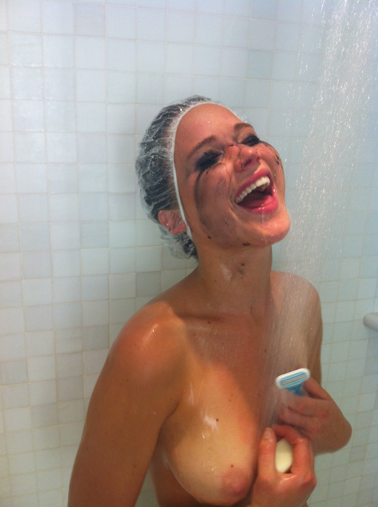 Jennifer Lawrence NUDE Leaks