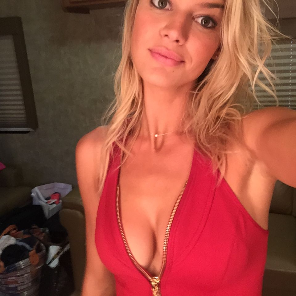 Kelly Rohrbach NUDE Leaks (10 pictures) - Shooshtime