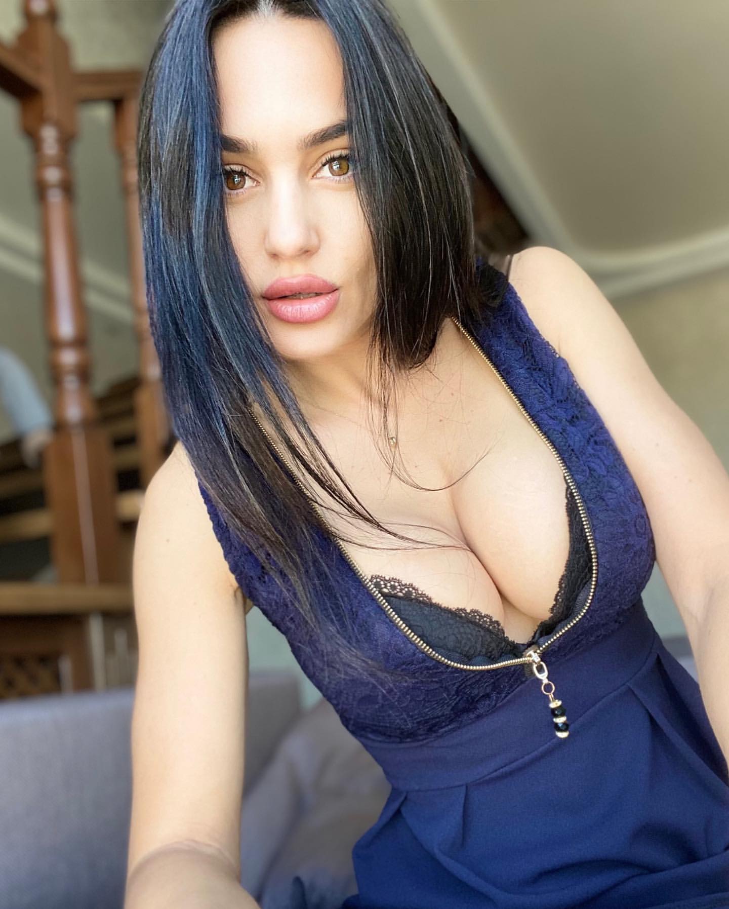 Russian onlyfans babe