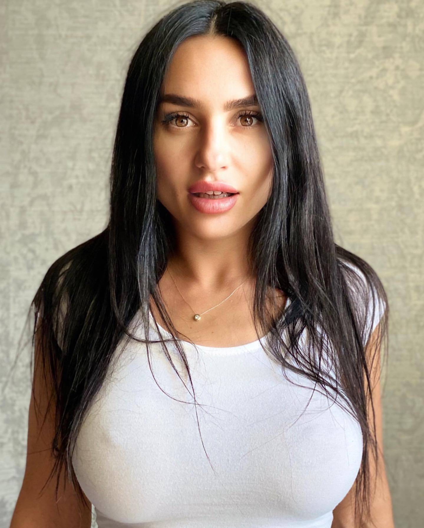 Russian onlyfans babe