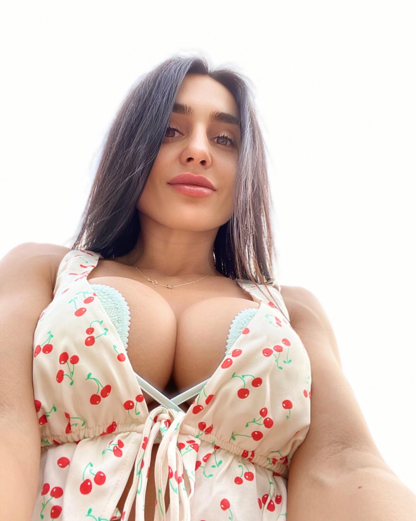 Russian onlyfans babe