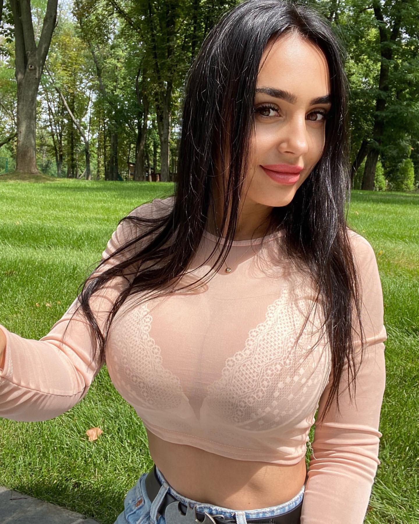 Russian onlyfans babe