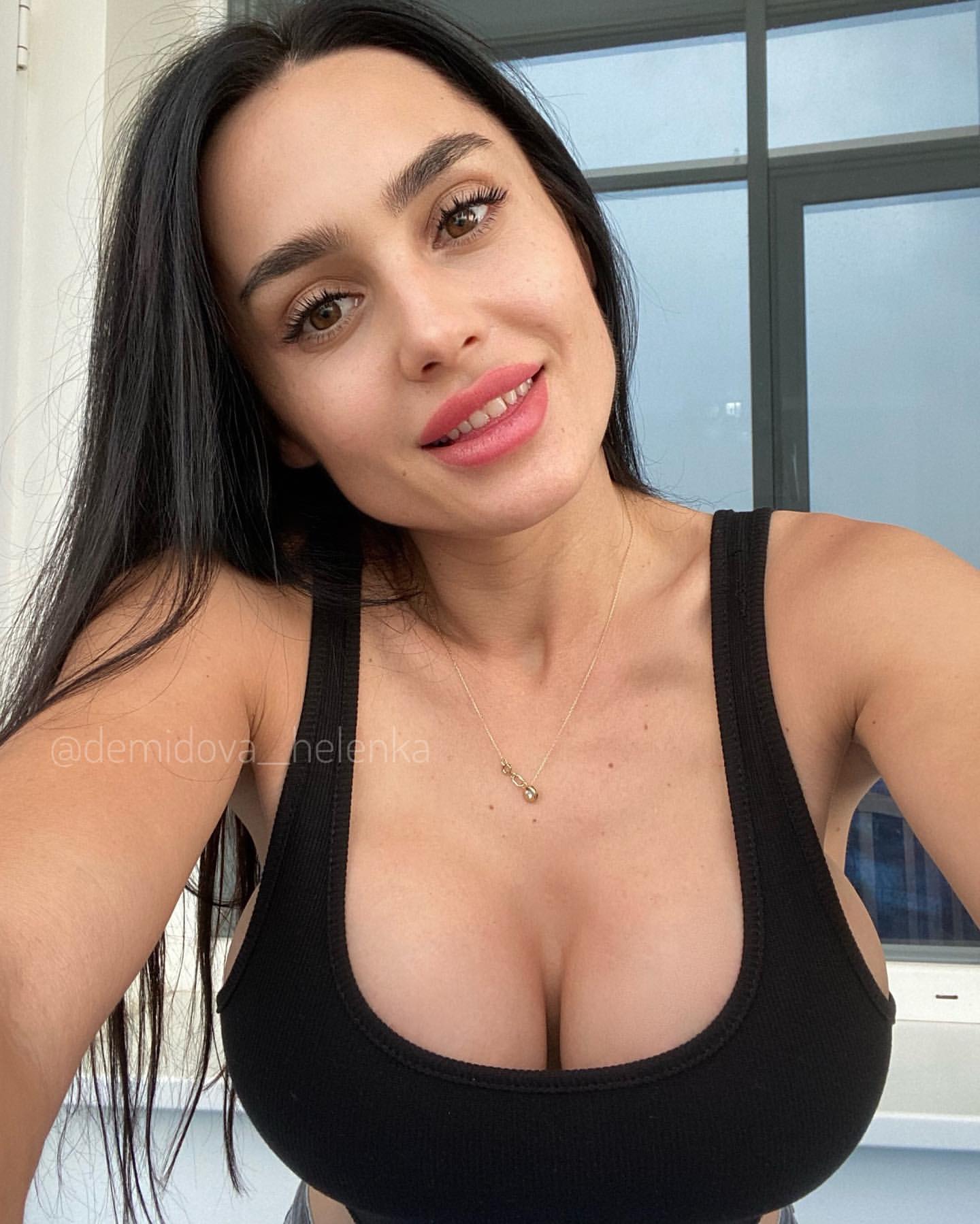 Russian onlyfans babe