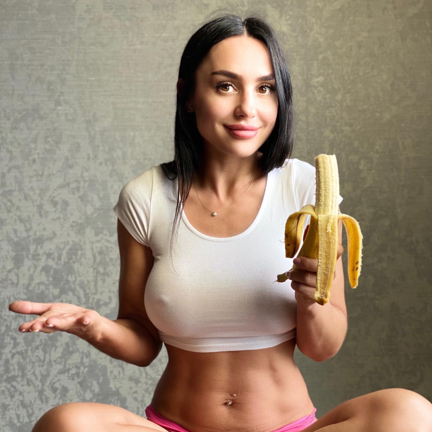 Russian onlyfans babe