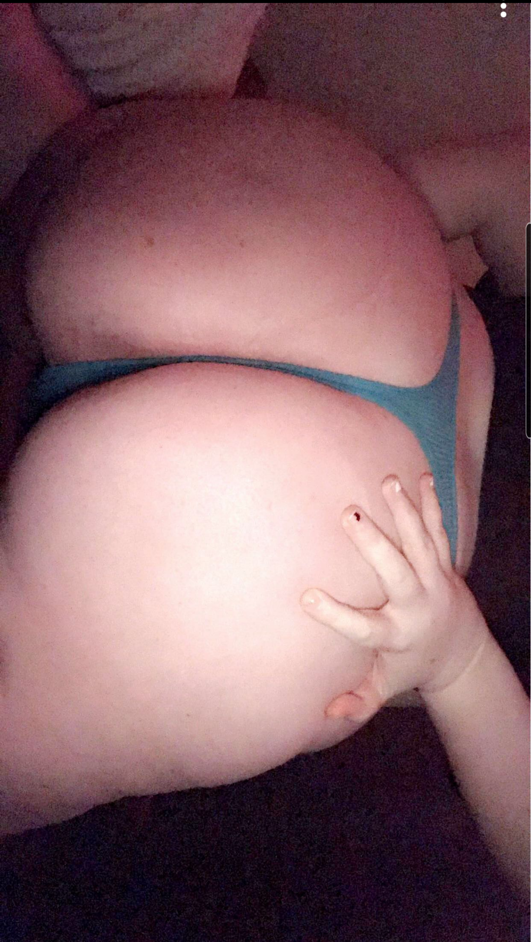 Paige from Iown Washington *18 year old year old pregnant*