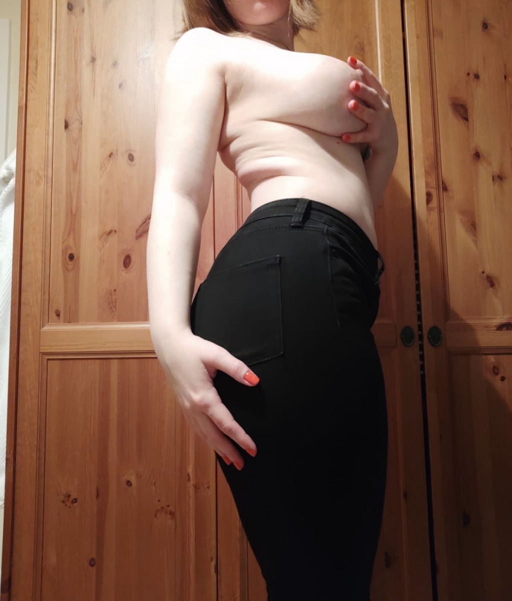 Super ass Jonnosapien