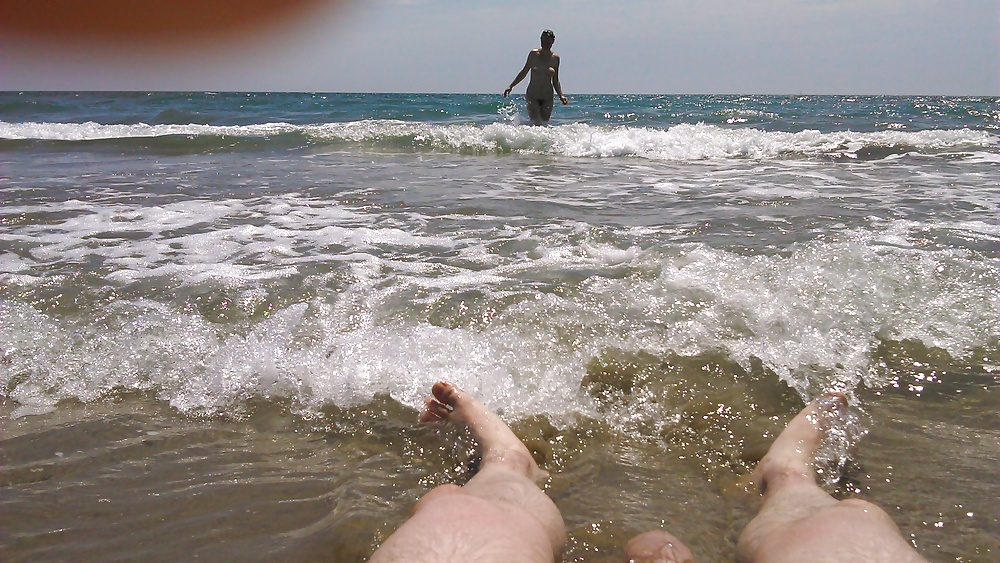 Nerdy Hairy and Horny Girl