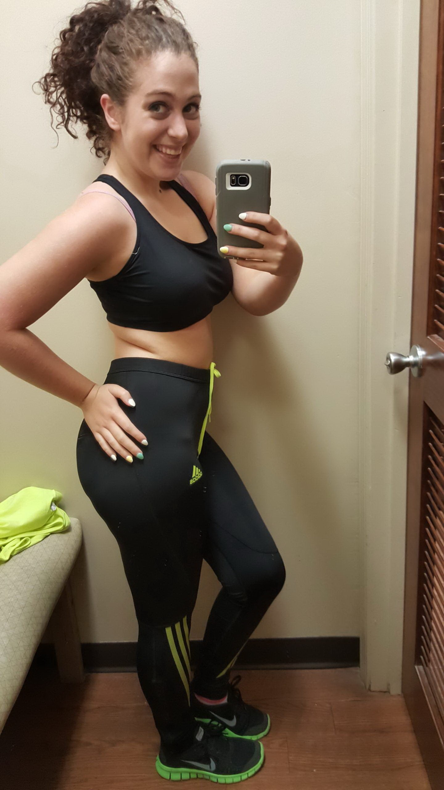 Working At The Gym Selfies