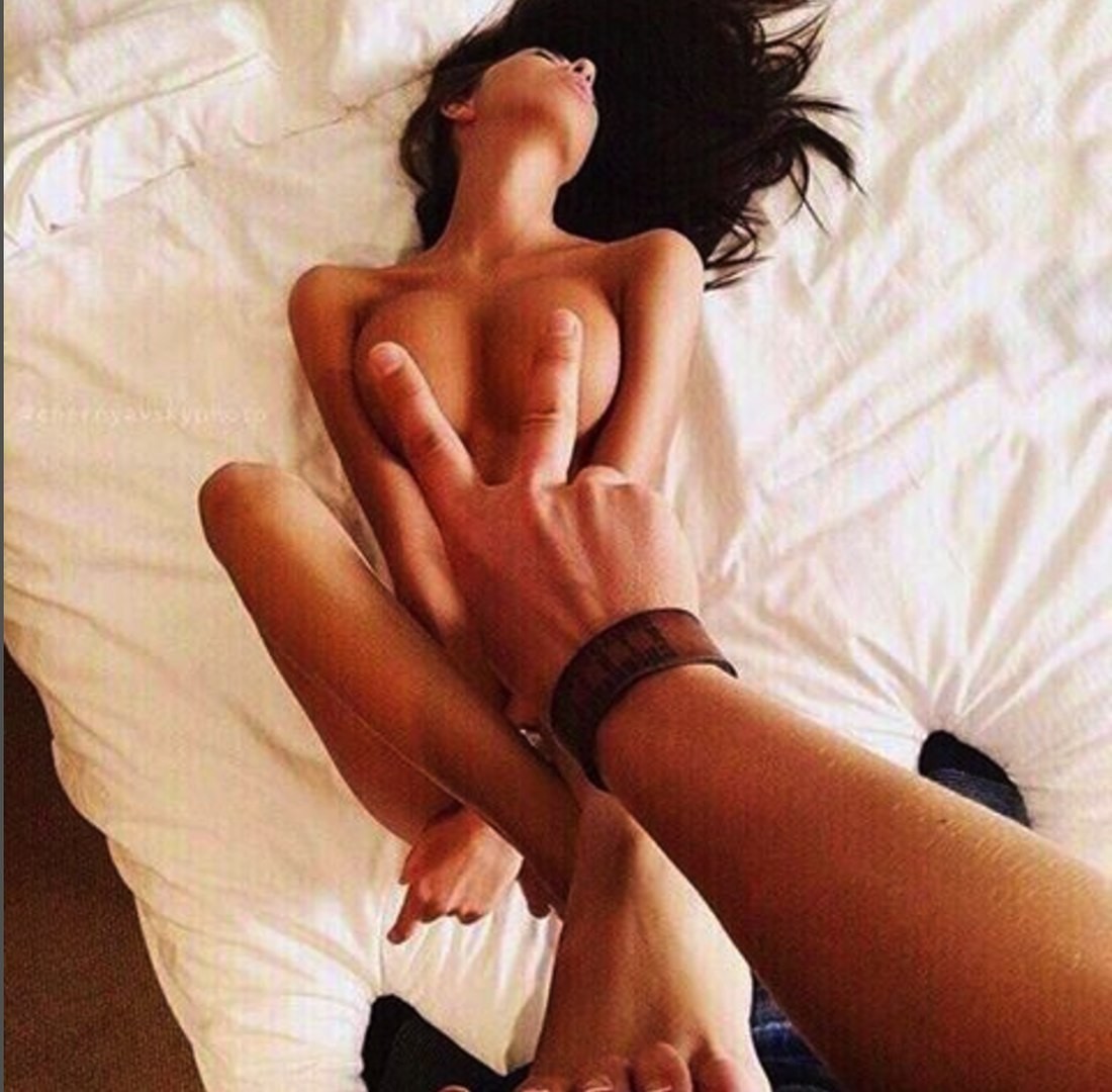 One Finger Selfie Mix