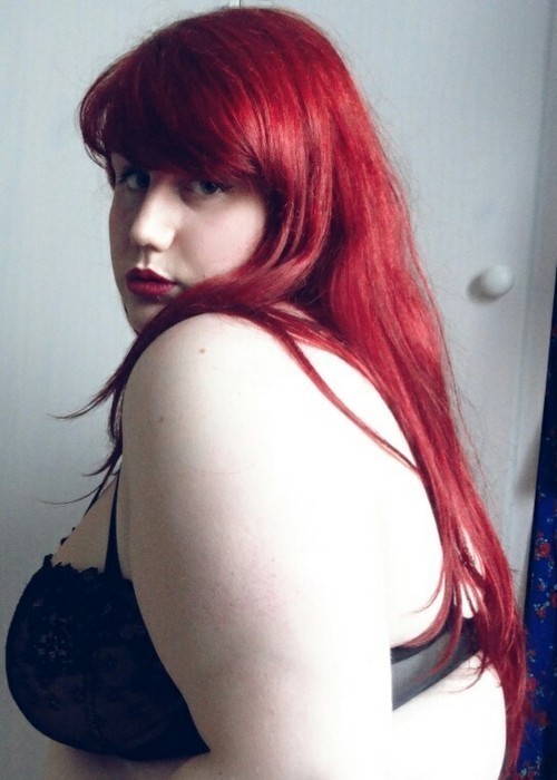 Chunky Big Belly Redhead