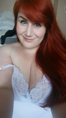 Chunky Big Belly Redhead