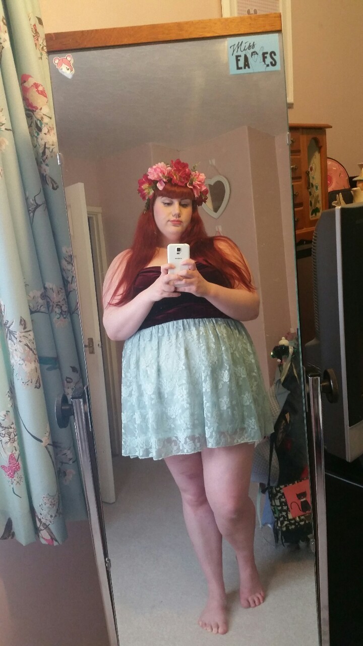 Chunky Big Belly Redhead