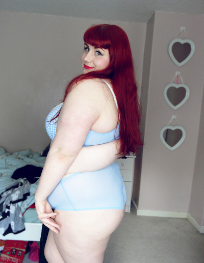 Chunky Big Belly Redhead