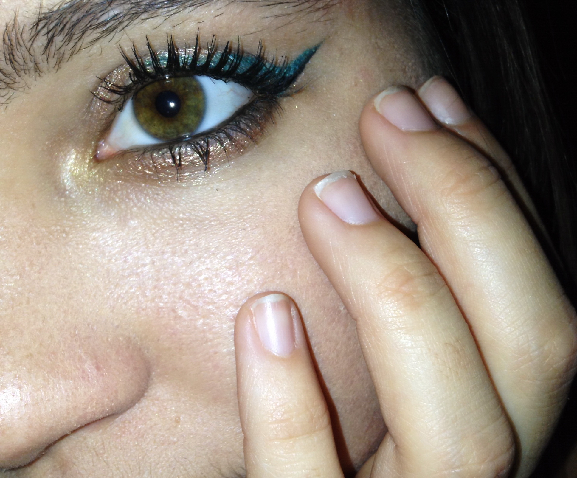 Blonde or Brunette Selfies