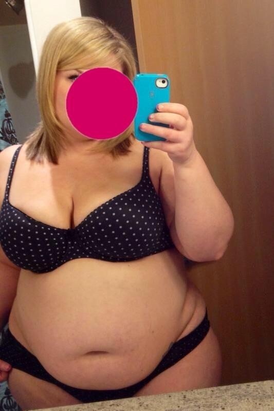 Thick Selfie BBW Blonde Cutie (19 pictures) - Shooshtime