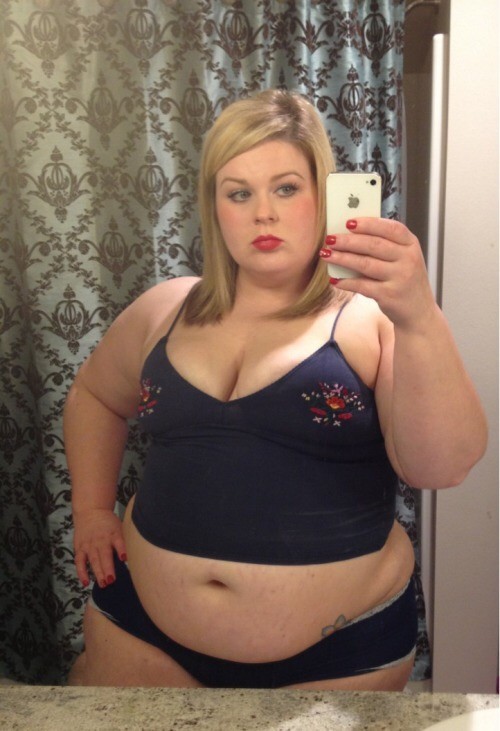 Thick Selfie BBW Blonde Cutie