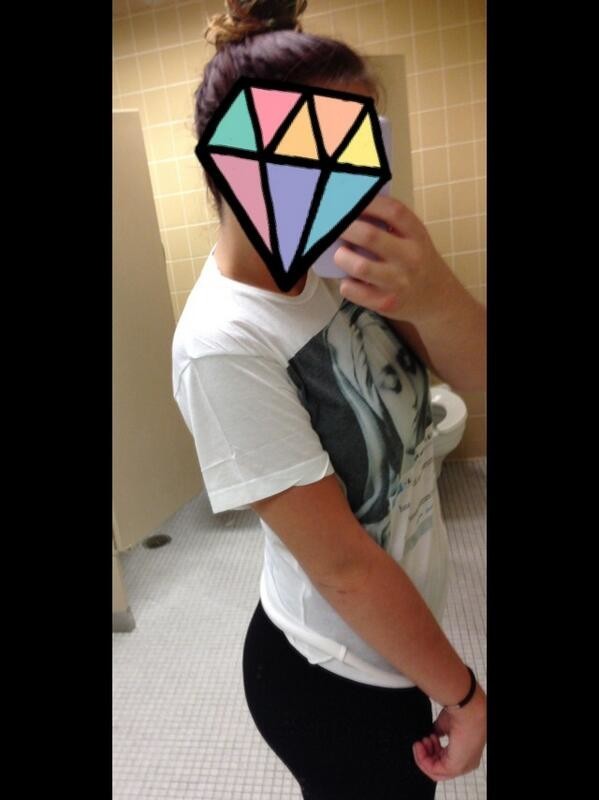 Kyra H Amazing Hot Selfies