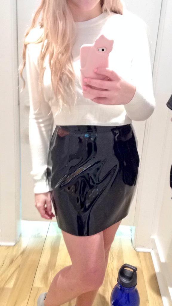 Kyra H Amazing Hot Selfies