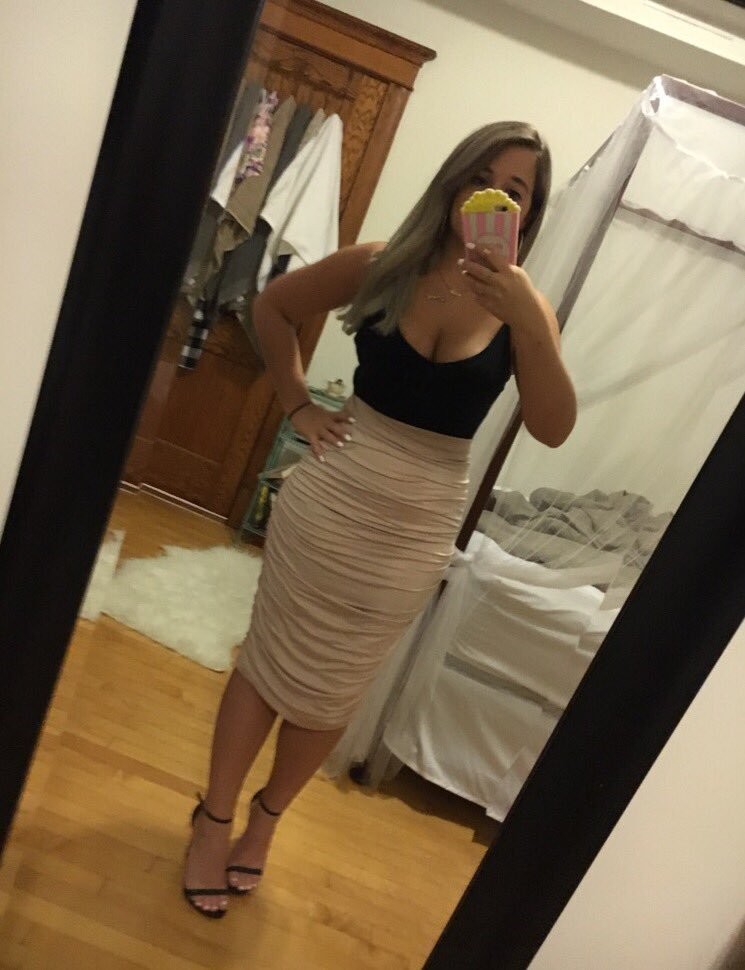 Kyra H Amazing Hot Selfies