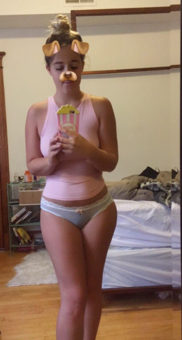 Kyra H Amazing Hot Selfies