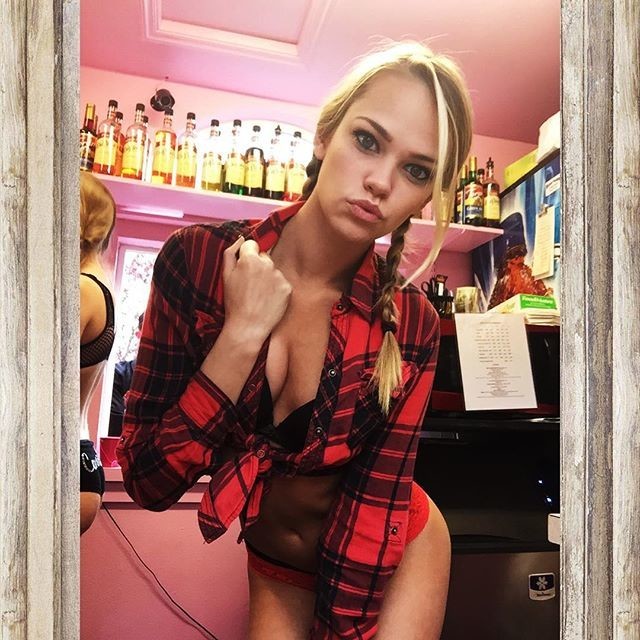 Hot Barista Piper