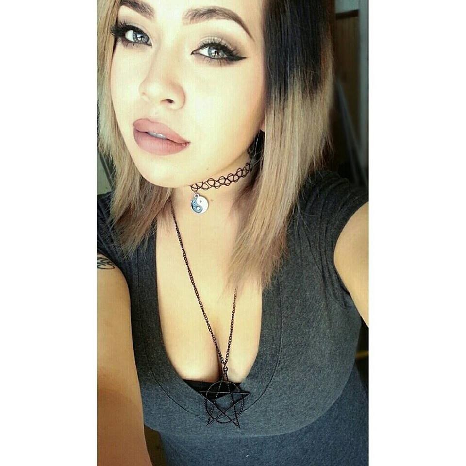 Adonica R Big Tit Asian