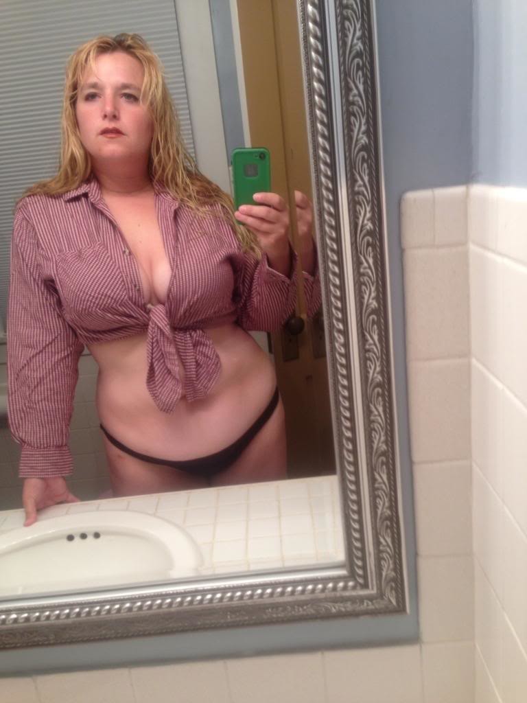 Amy B-S Selfie Smiles