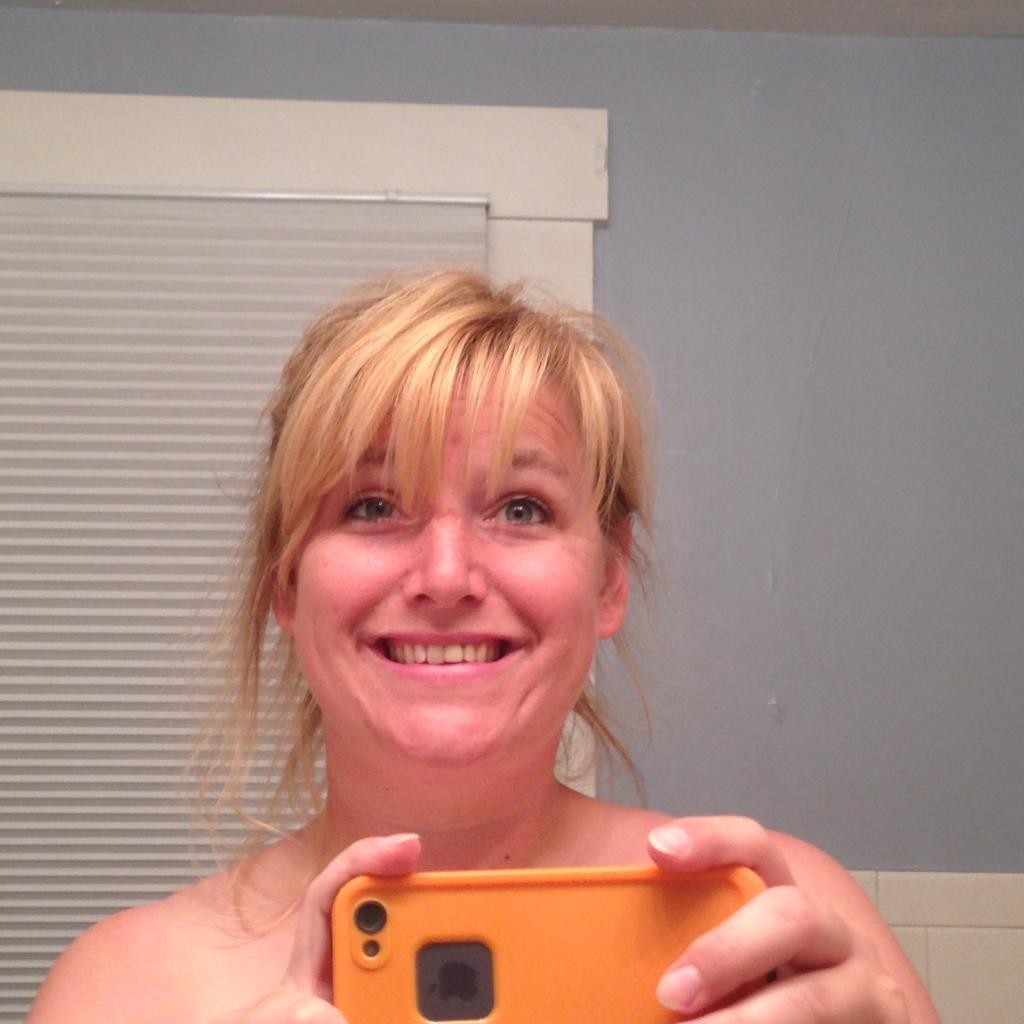 Amy B-S Selfie Smiles