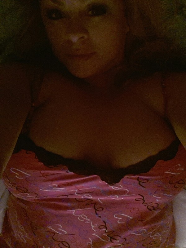 Yolanda V Showing The Goods