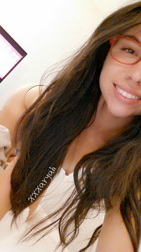 Selfie XXXAryah
