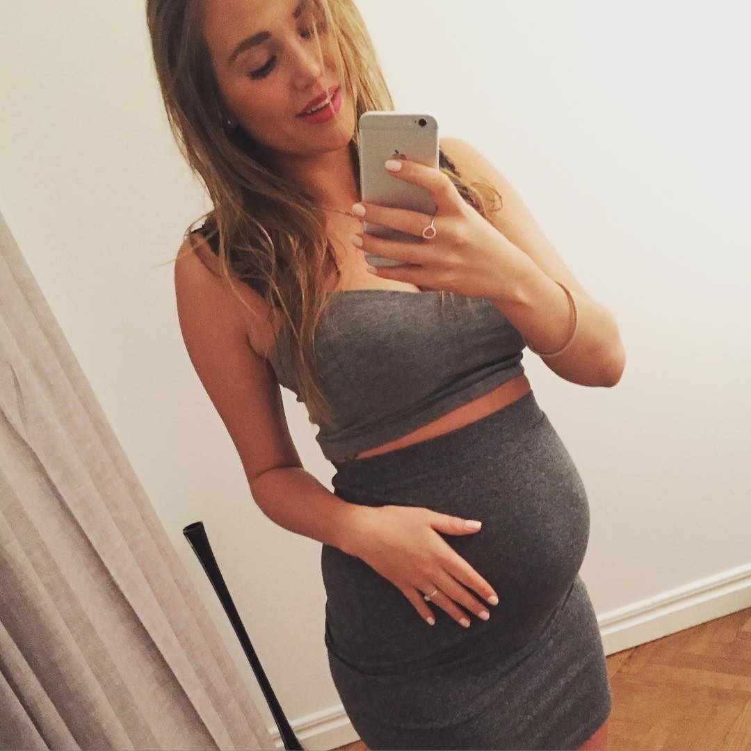 Preggo Viktoria