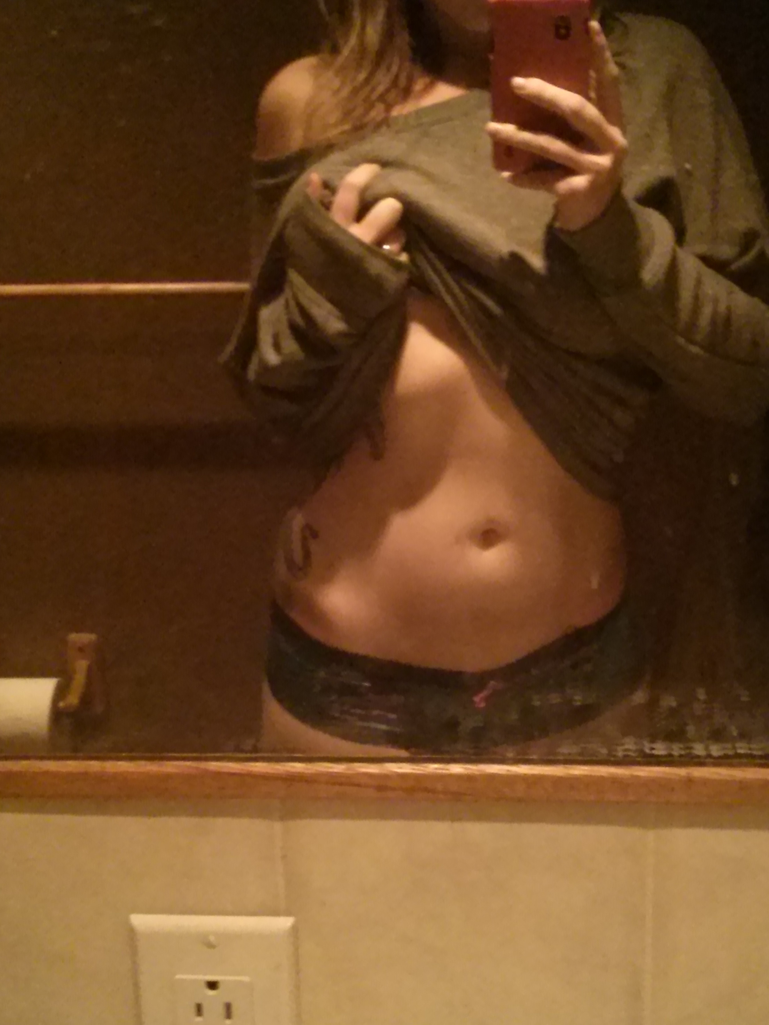 Clutter Butt Amazing Personal Selfies