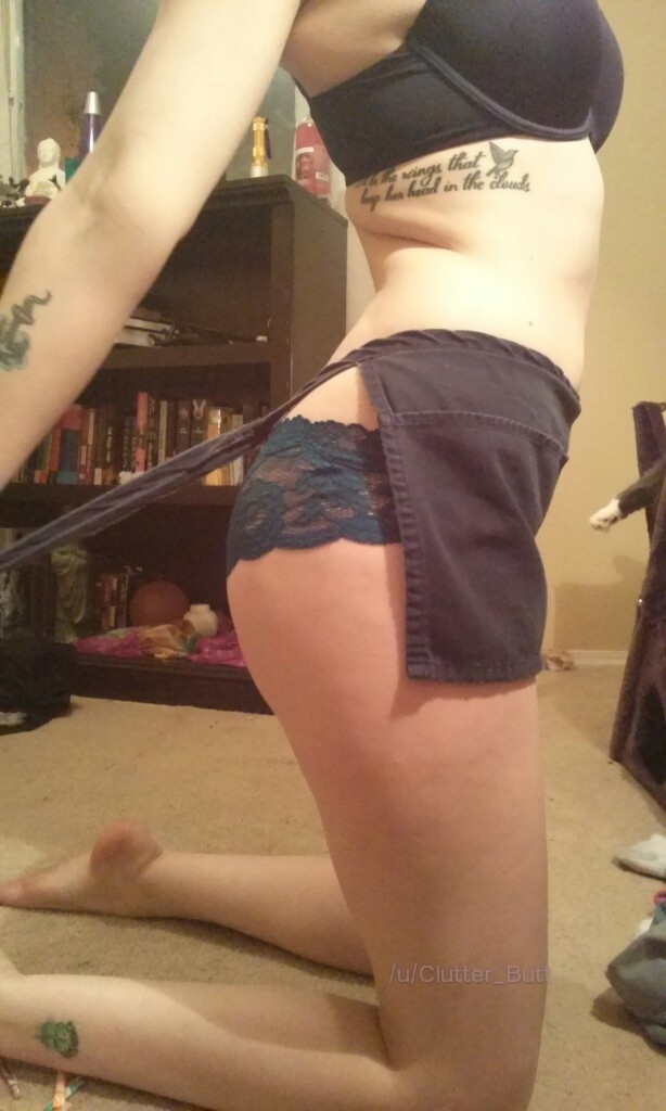 Clutter Butt Amazing Personal Selfies