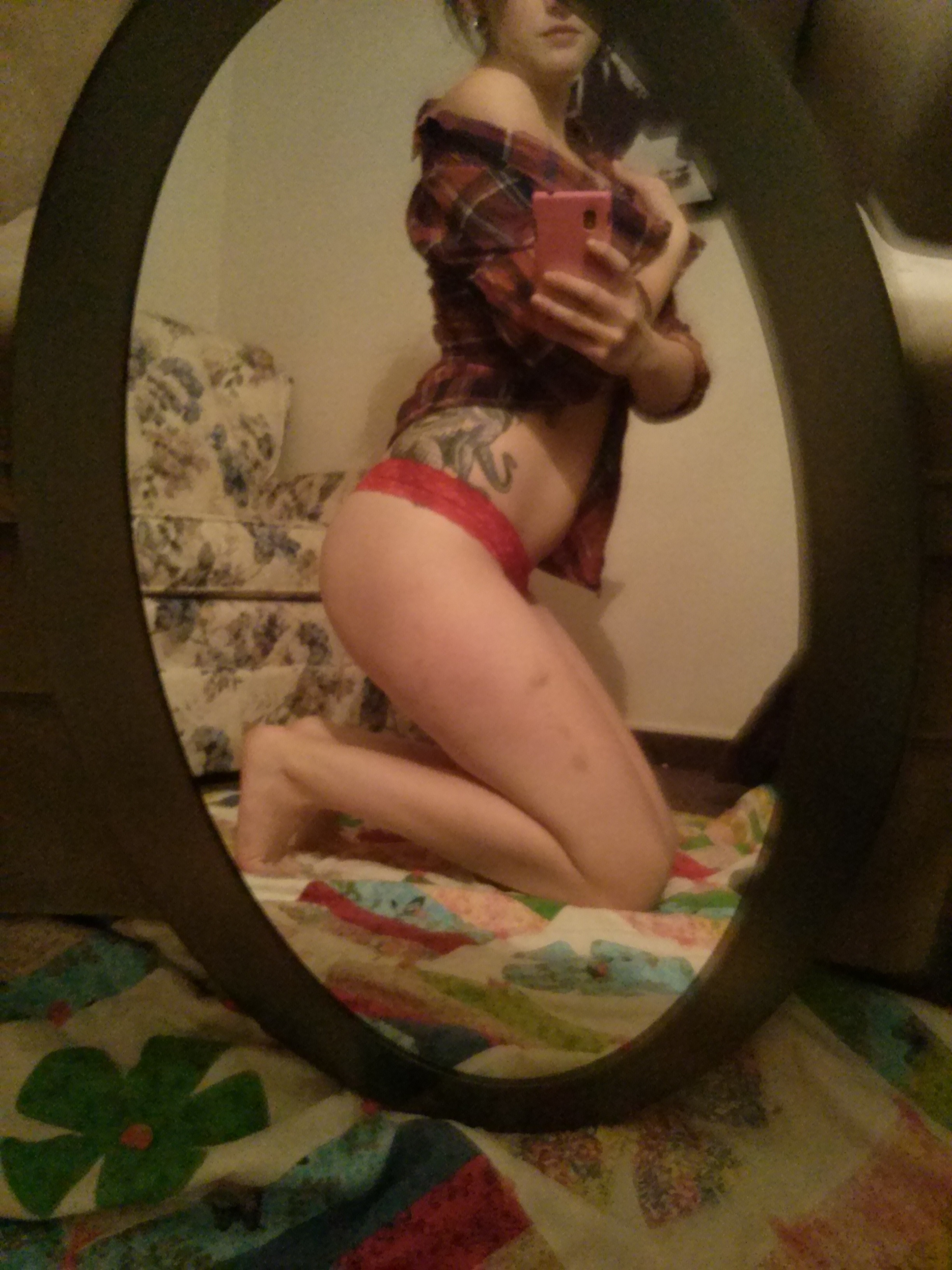 Clutter Butt Amazing Personal Selfies