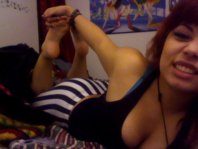 Big Booty Latina Selfie Yoga Girl