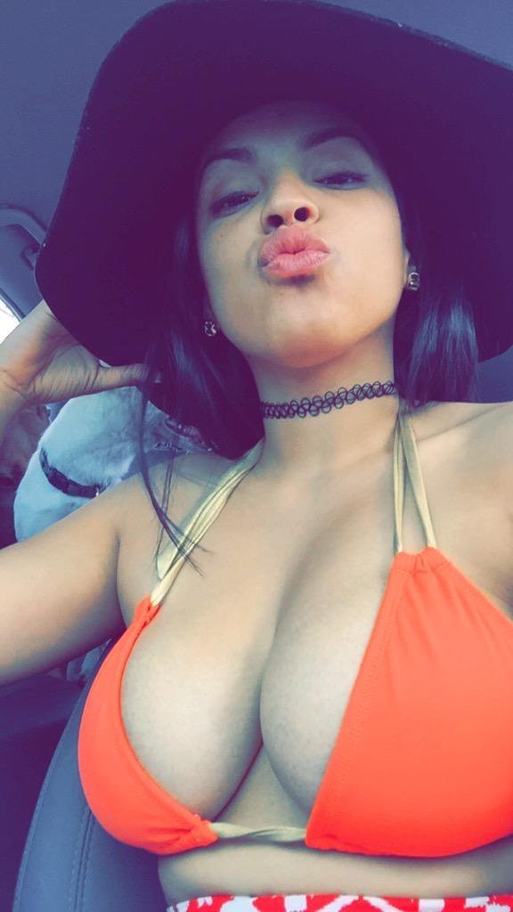 Selfie Big Tits Curvy than