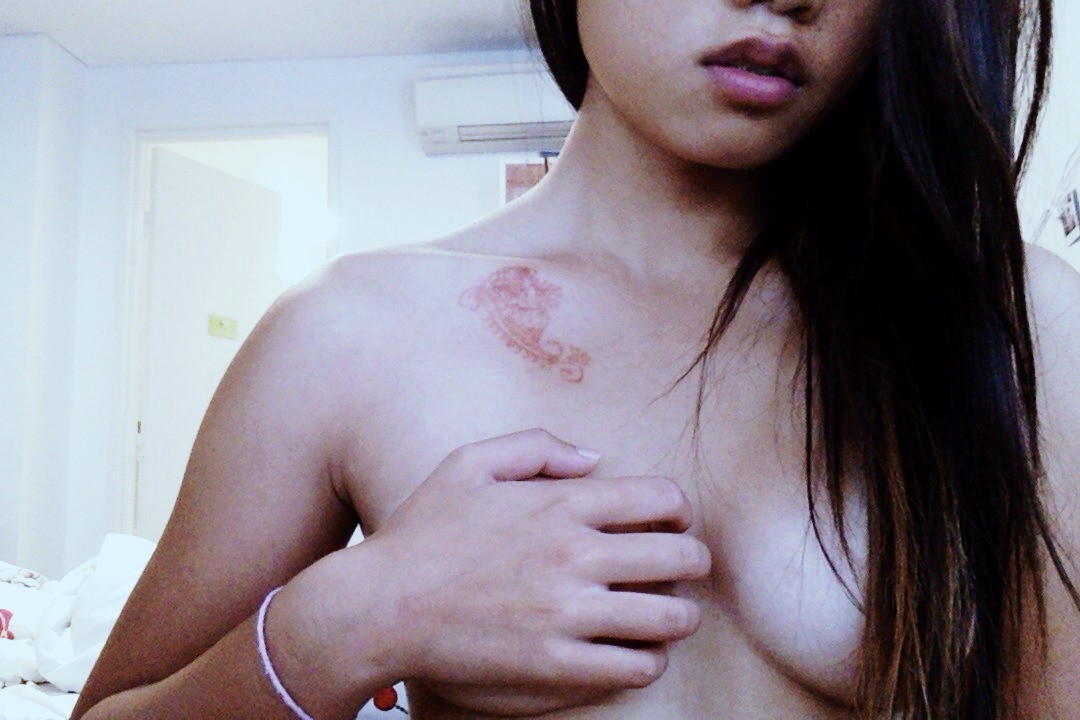 Topless And Cute ikitsune