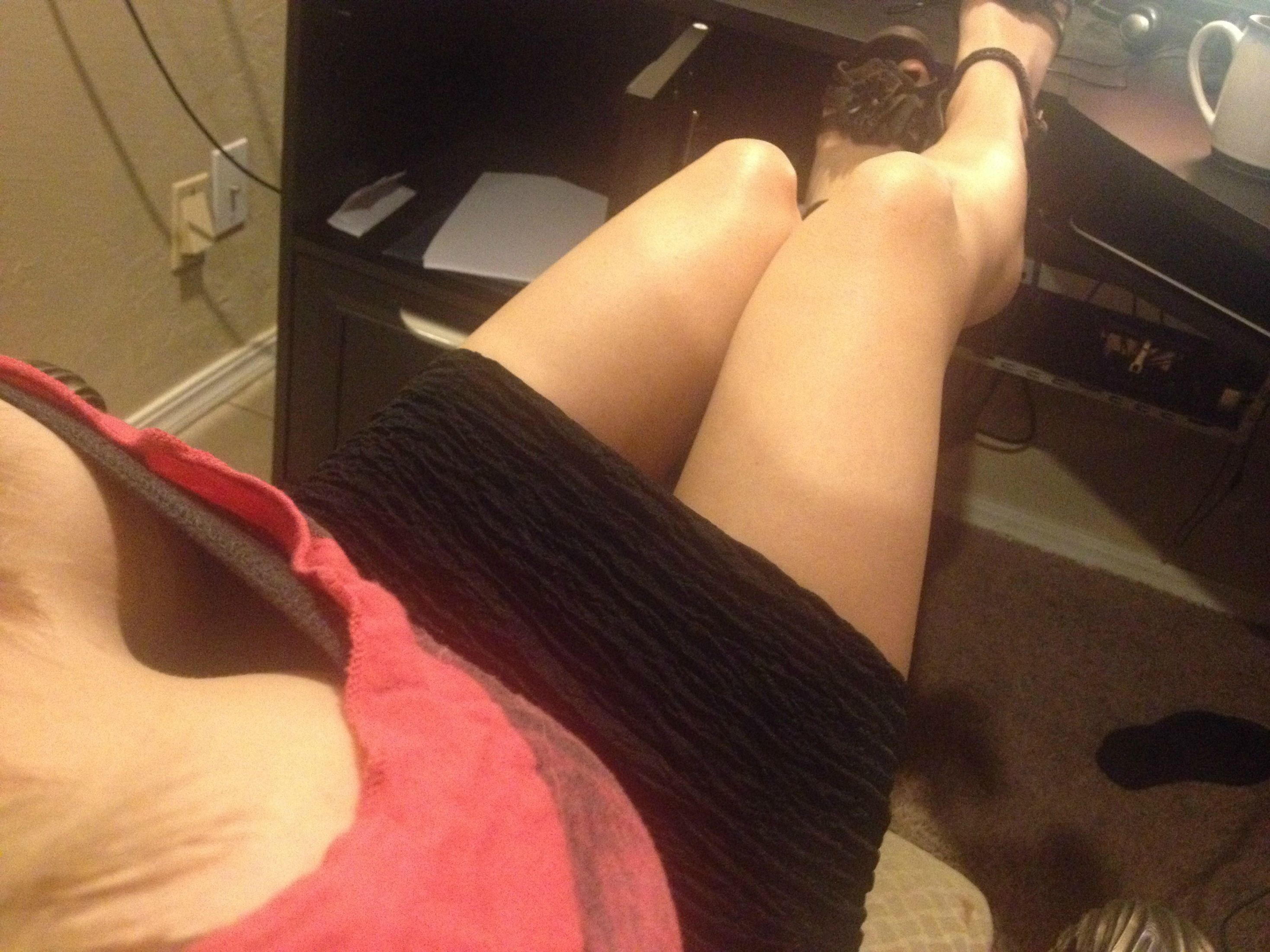 Scale10Crazy Blonde Selfies