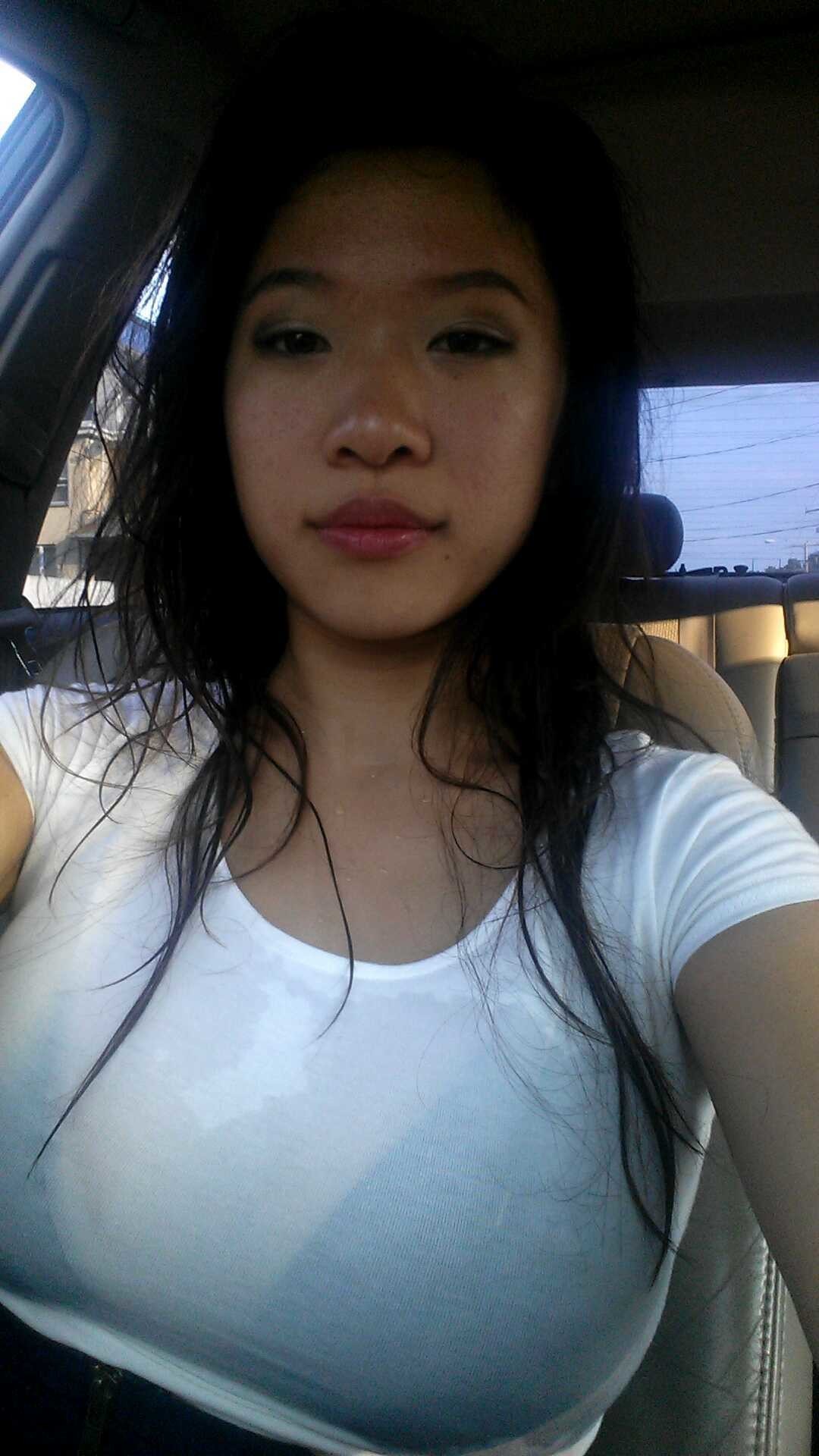 Big Tits Asian Vivian