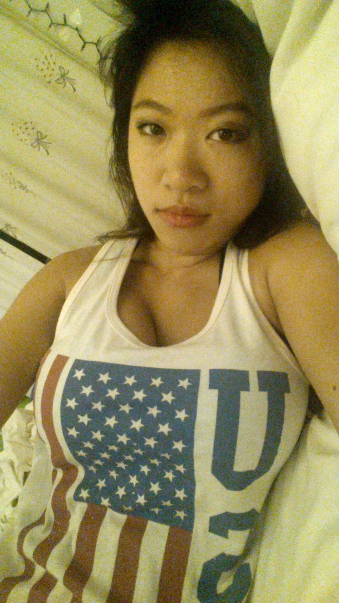 Big Tits Asian Vivian