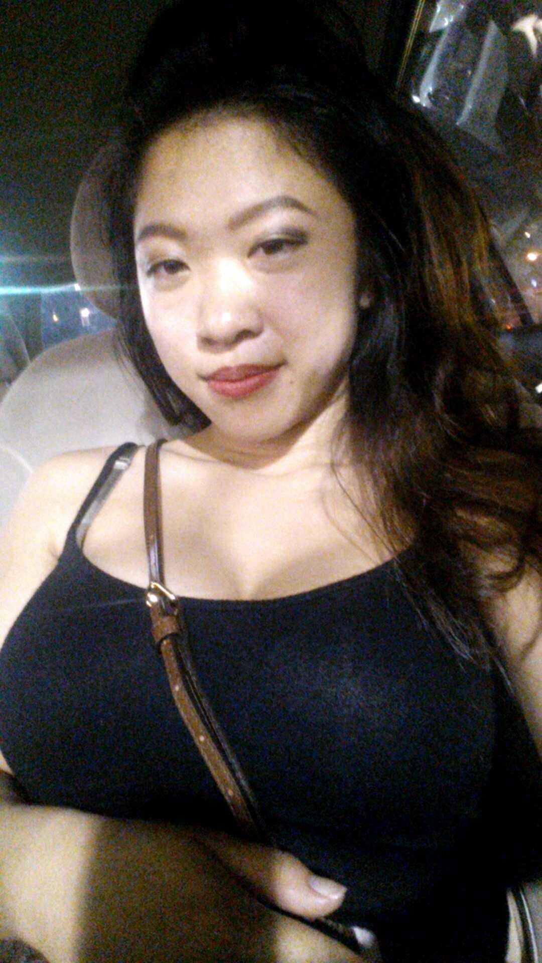 Big Tits Asian Vivian