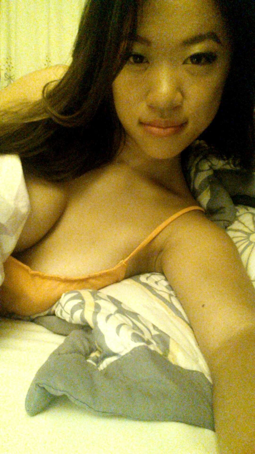 Big Tits Asian Vivian