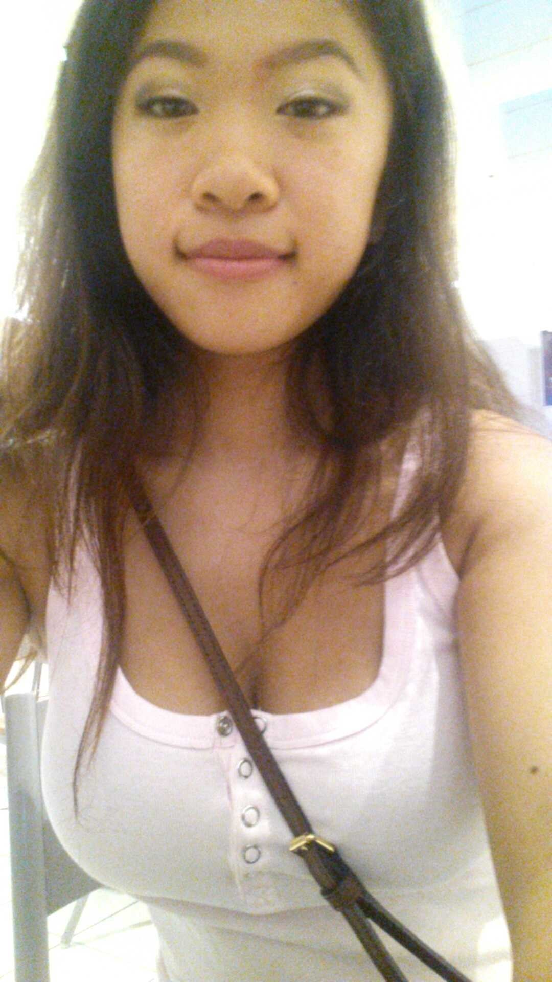 Big Tits Asian Vivian