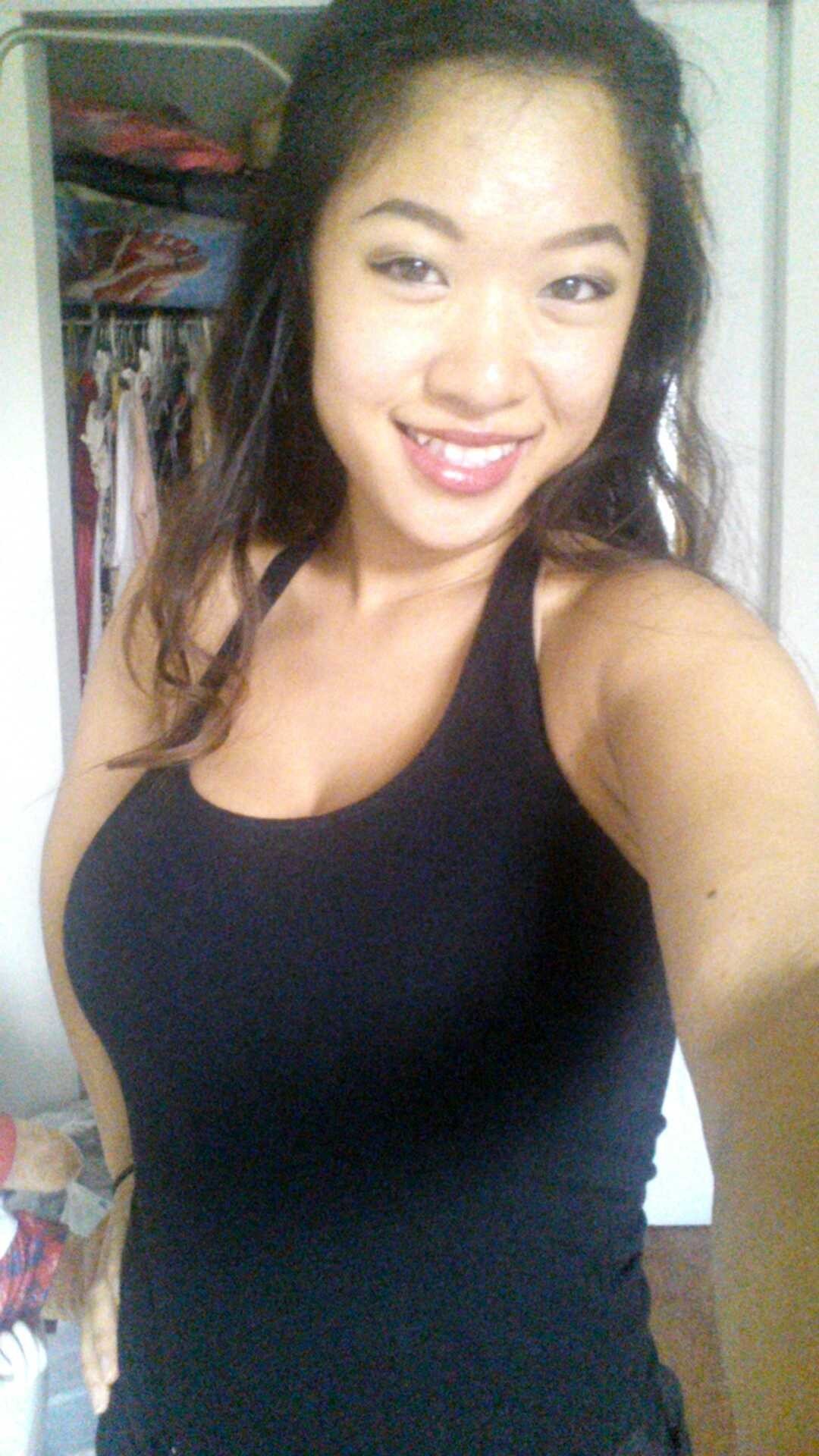 Big Tits Asian Vivian
