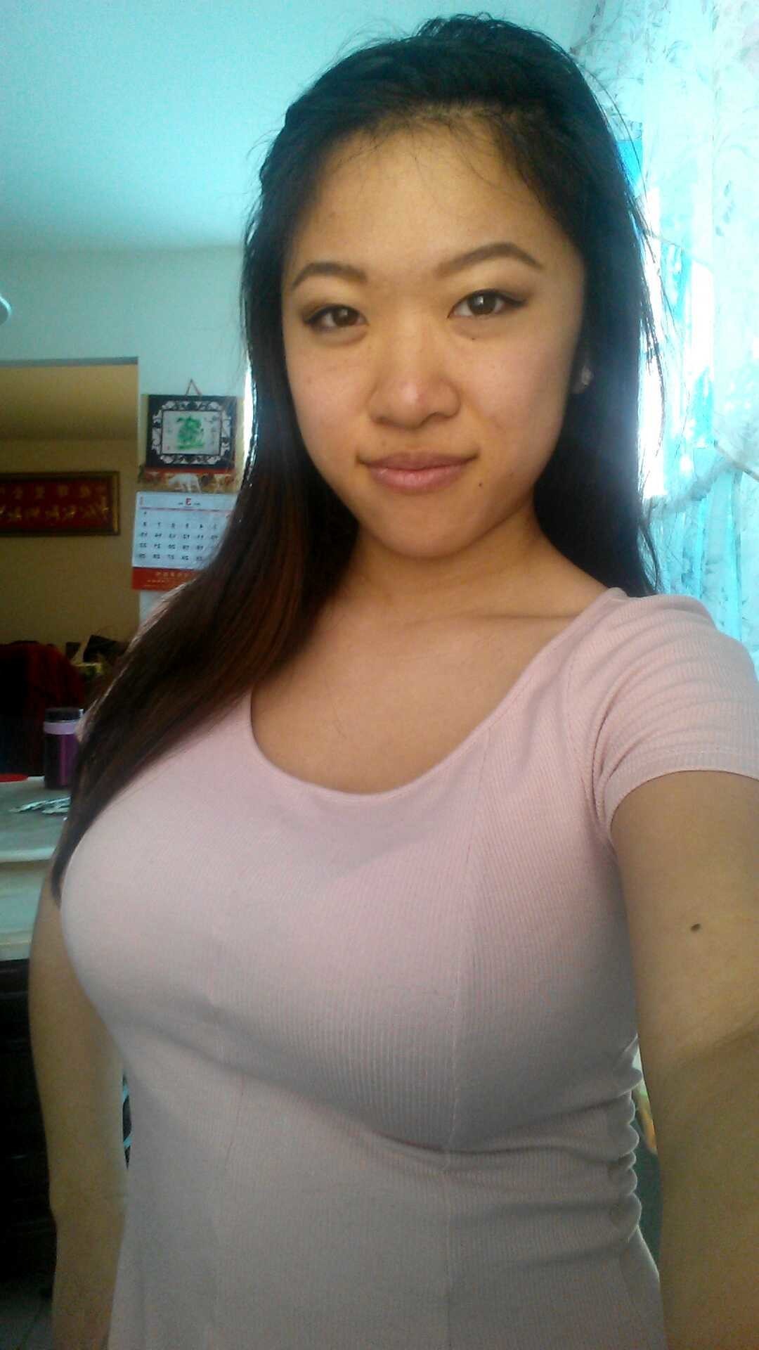 Big Tits Asian Vivian