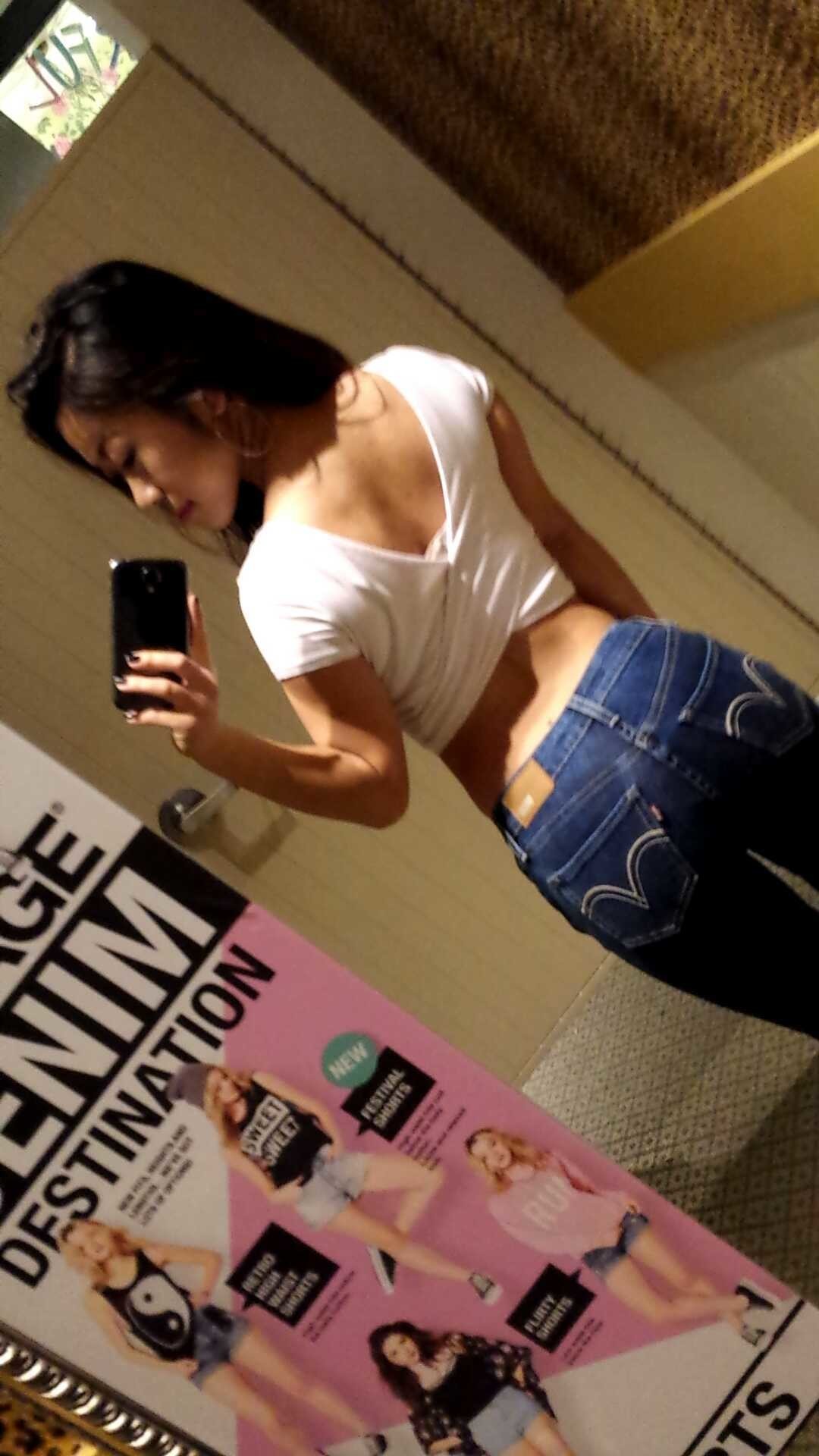 Big Tits Asian Vivian