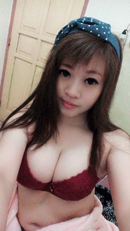 Indonesian Babe Stephanie
